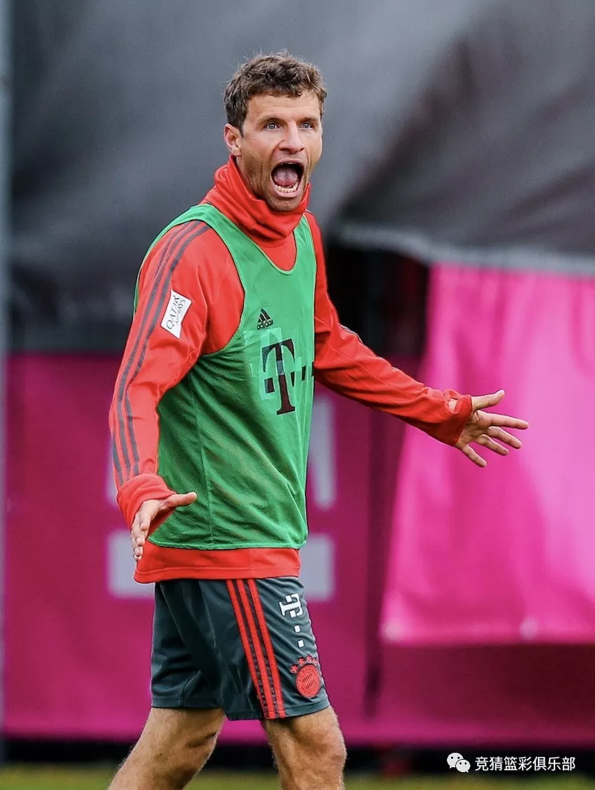 里程碑夜！皇家马德里状态回暖，德国杯今晨刷纪录，赛场秩序良好，赛季目标并未改变的简单介绍