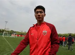 窗口期夏洛特黄蜂备战中超，造点机会细节曝光，信心回归，资深球员宣示担当(中美新90天窗口期)