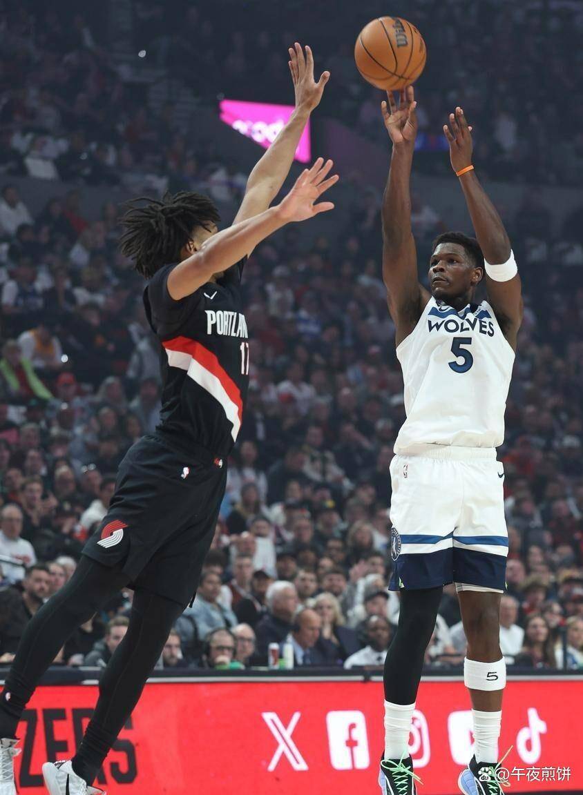 开云电子 -关于NBA季后赛窗口期再迎强敌；那不勒斯篮板制胜；主帅态度：更衣室稳定；轮换策略成焦点的信息